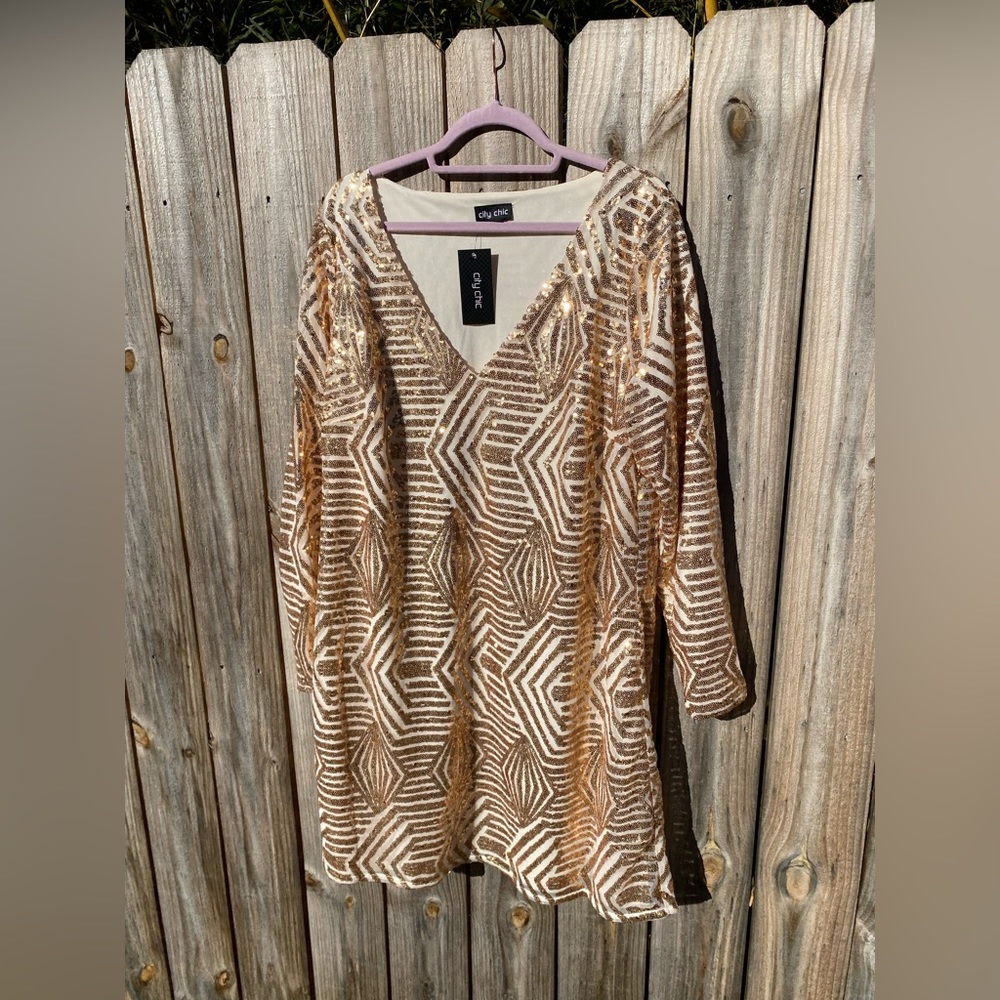 Women’s long sleeve geometric sequin mini-dress